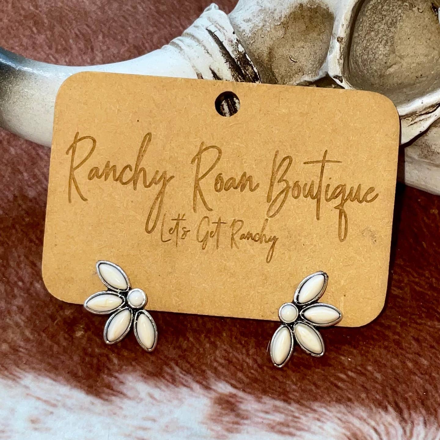 Preorder: White Stone Flower Stud Earrings