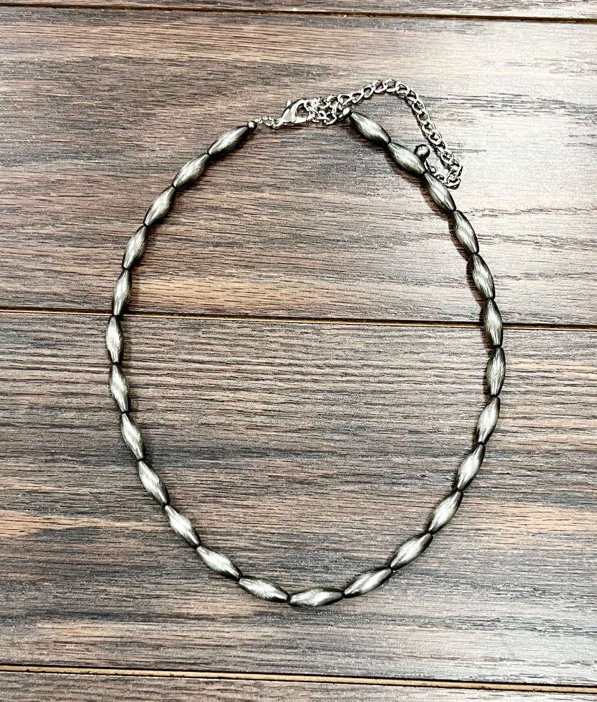 739531-1, 18" Handmade Elongated Navajo Bead Necklace