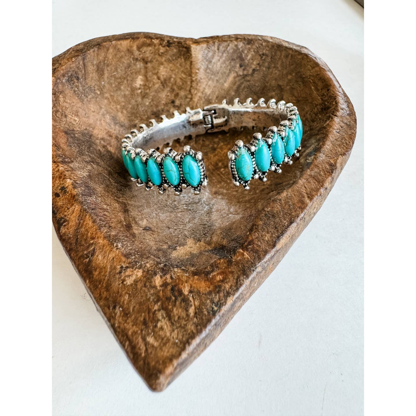 Preorder: Western Oval Stone Hinge Bracelet