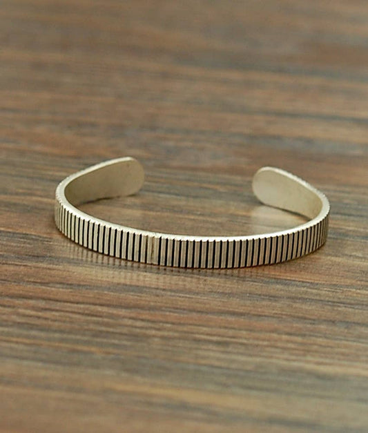 710864, Cuff Bracelet