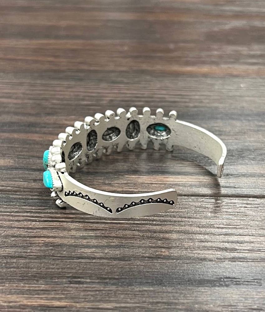 710857, Turquoise Cuff Bracelet