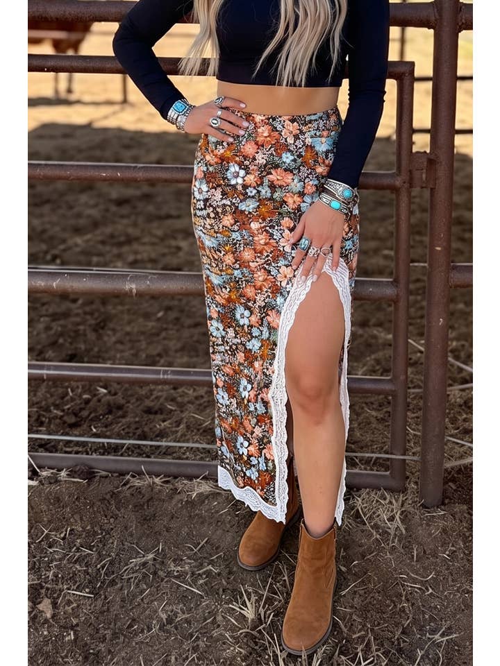 Preorder: Western Lace Slit Skirt