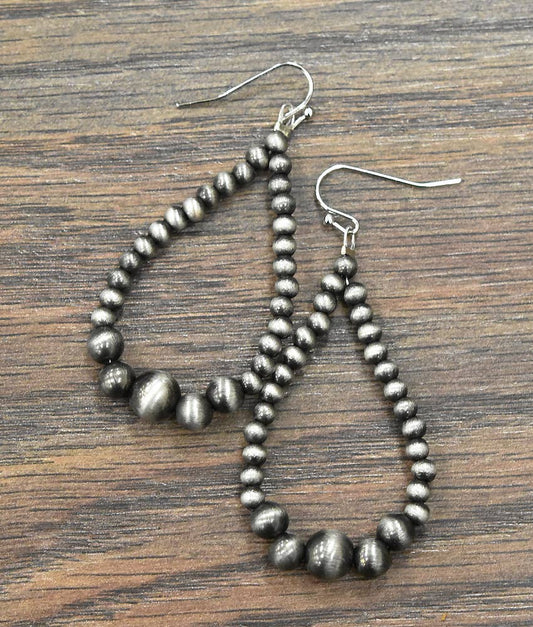 721357, 2" Handmade Graduated Navajo Bead Earrings